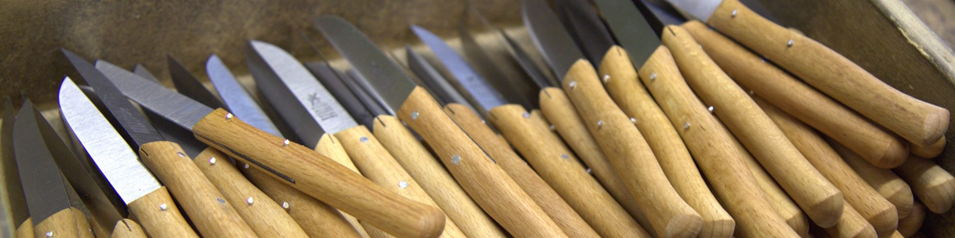 Herder schilmesjes met beukenhouten heft